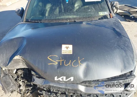 2024 Kia Sportage Plug-In Hybrid X-Line из США, поврежденный, VIN KNDPYDDH6R7137477